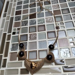 Vintage Macrame' necklace